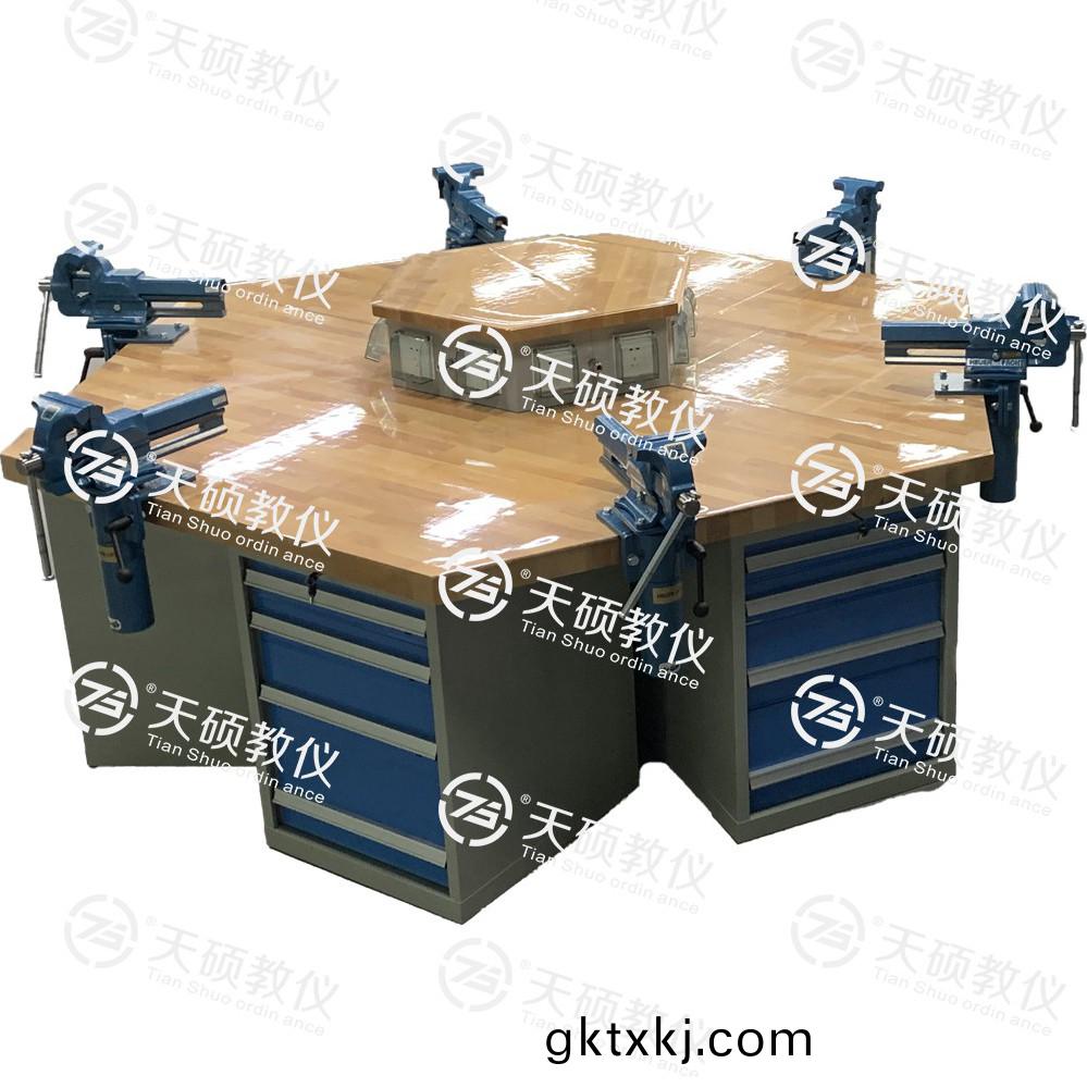 TSBTQG-3型(xing) 鉗工(gong)技能(neng)實(shi)訓(xun)平(ping)檯(tai)（六角(jiao)六工位）