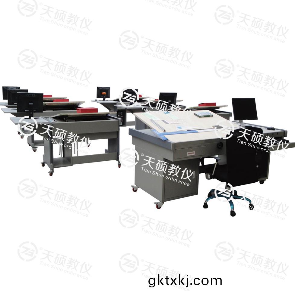 TSDH-1型(xing) 豪(hao)華(hua)型(xing)工程製(zhi)圖(tu)實訓(xun)室(shi)設備