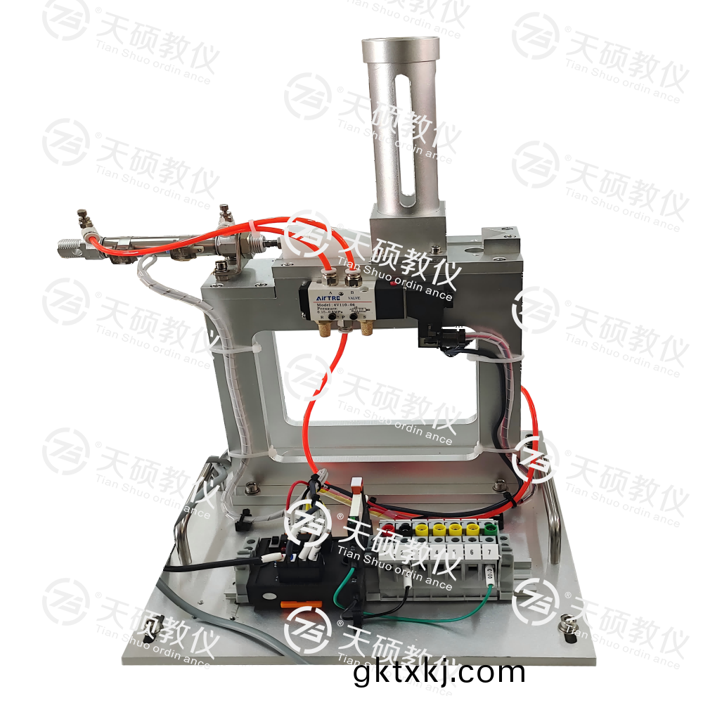 自(zi)動(dong)上料機構(gou)